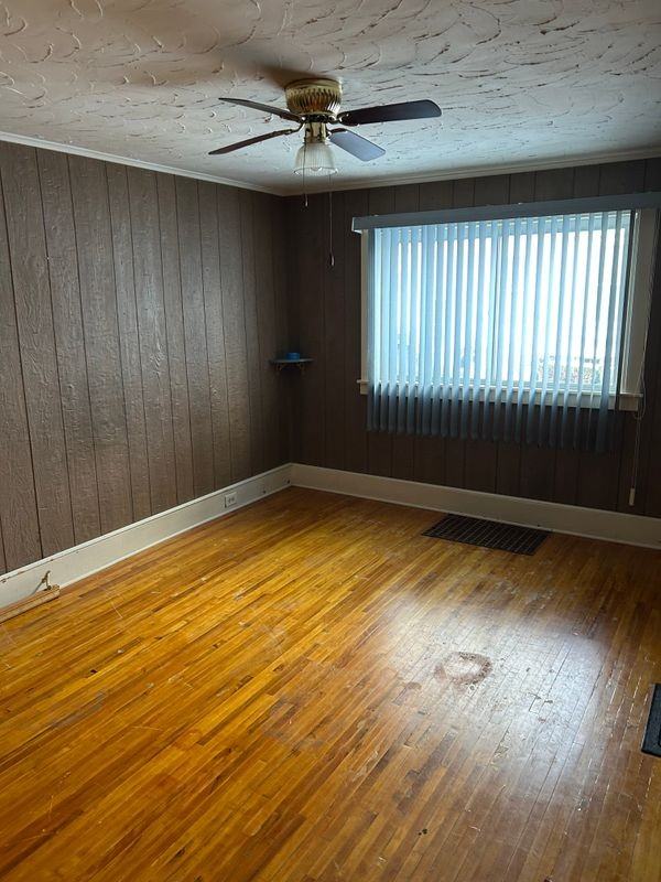 951 Lincoln St ##B - Photo 5 of 8