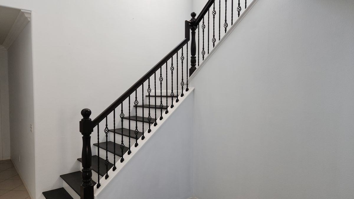 7668 Villa Rosa Ct - Photo 3 of 19