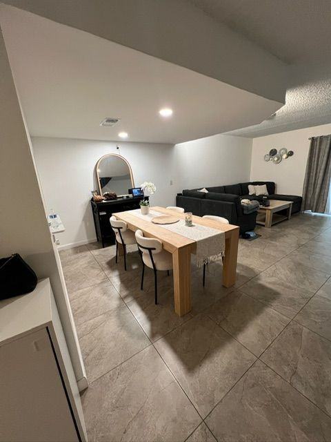 3701 Savoy Ln - Photo 3 of 15