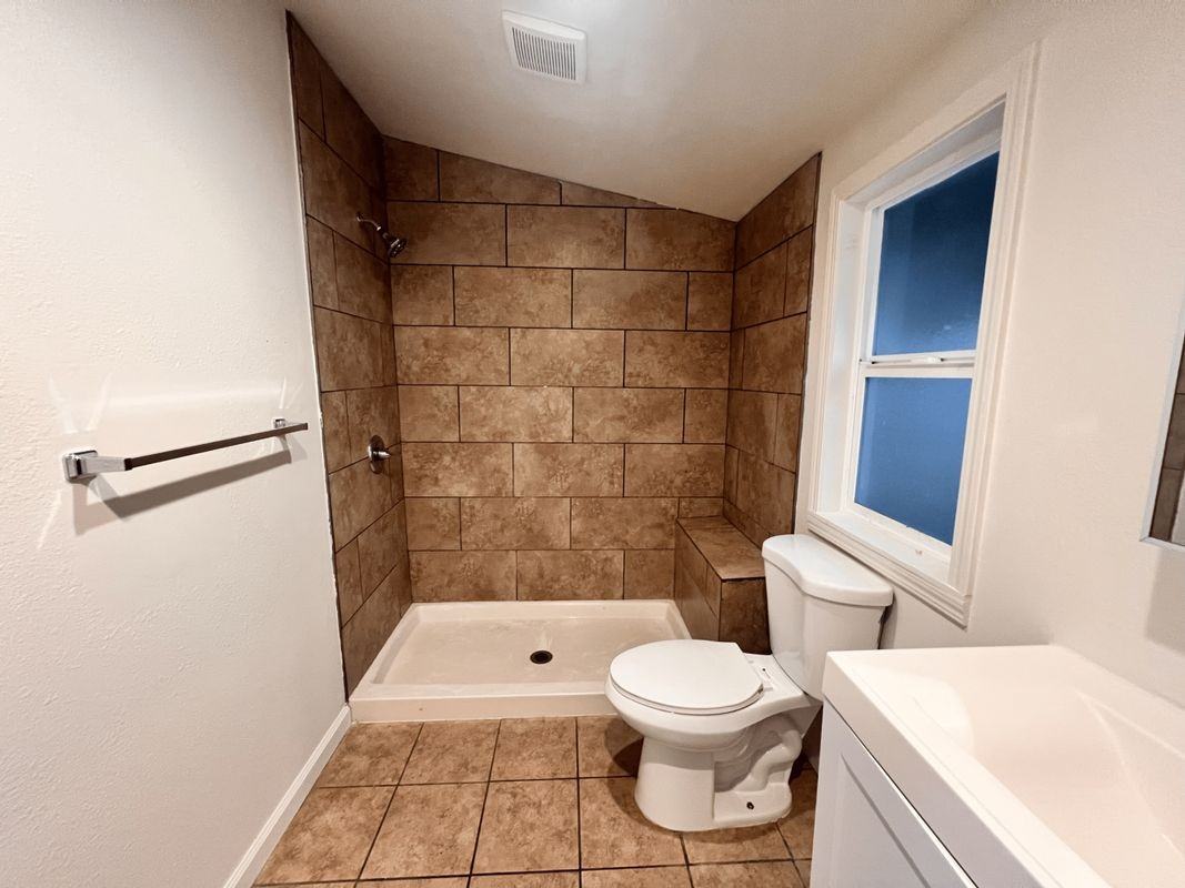 26786 Clarkford St - Photo 6 of 21