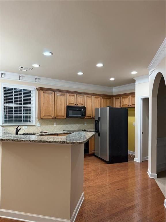 4770 Shiloh Springs Rd - Photo 4 of 20