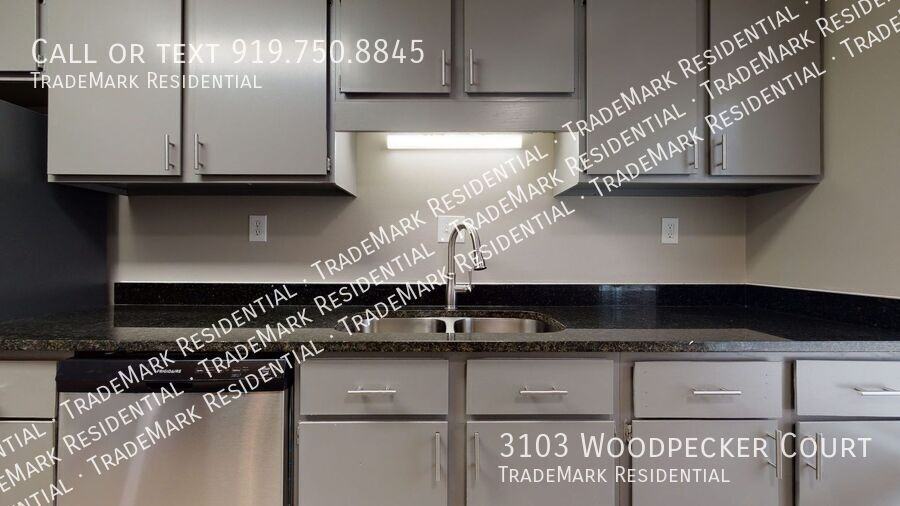 3103 Woodpecker Ct - Photo 7 of 13