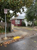 featured image of 1975 Nw Kings Pl #A