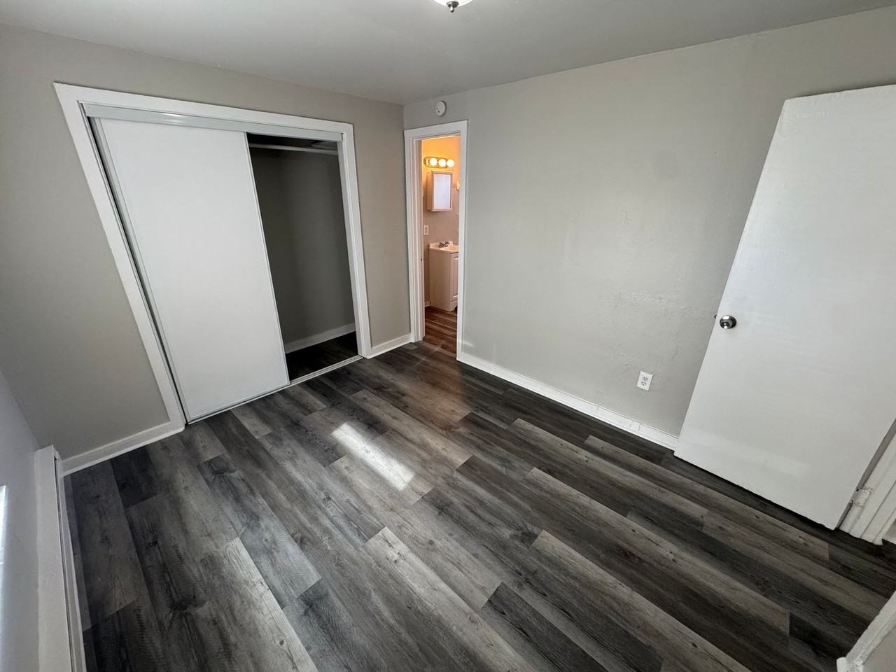 Morning Wood Apartments - Photo 7 of 32