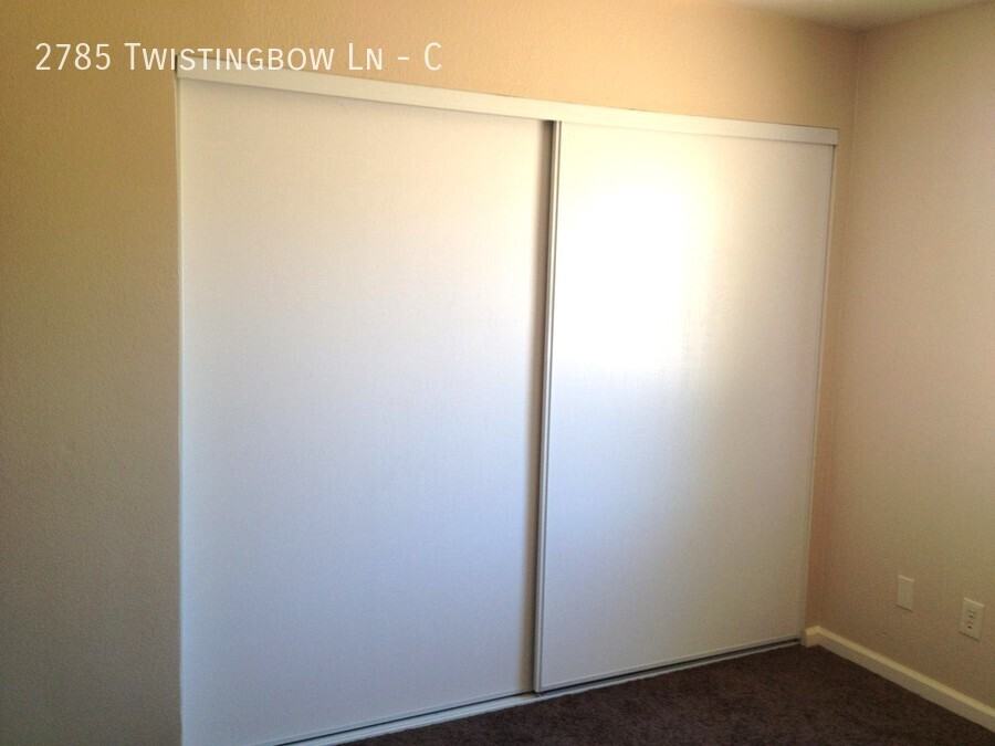 2785 Twistingbow Ln #C - Photo 5 of 23