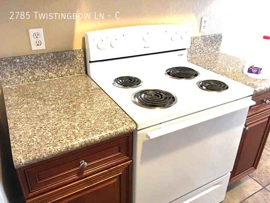 2785 Twistingbow Ln #C - Photo 6 of 23