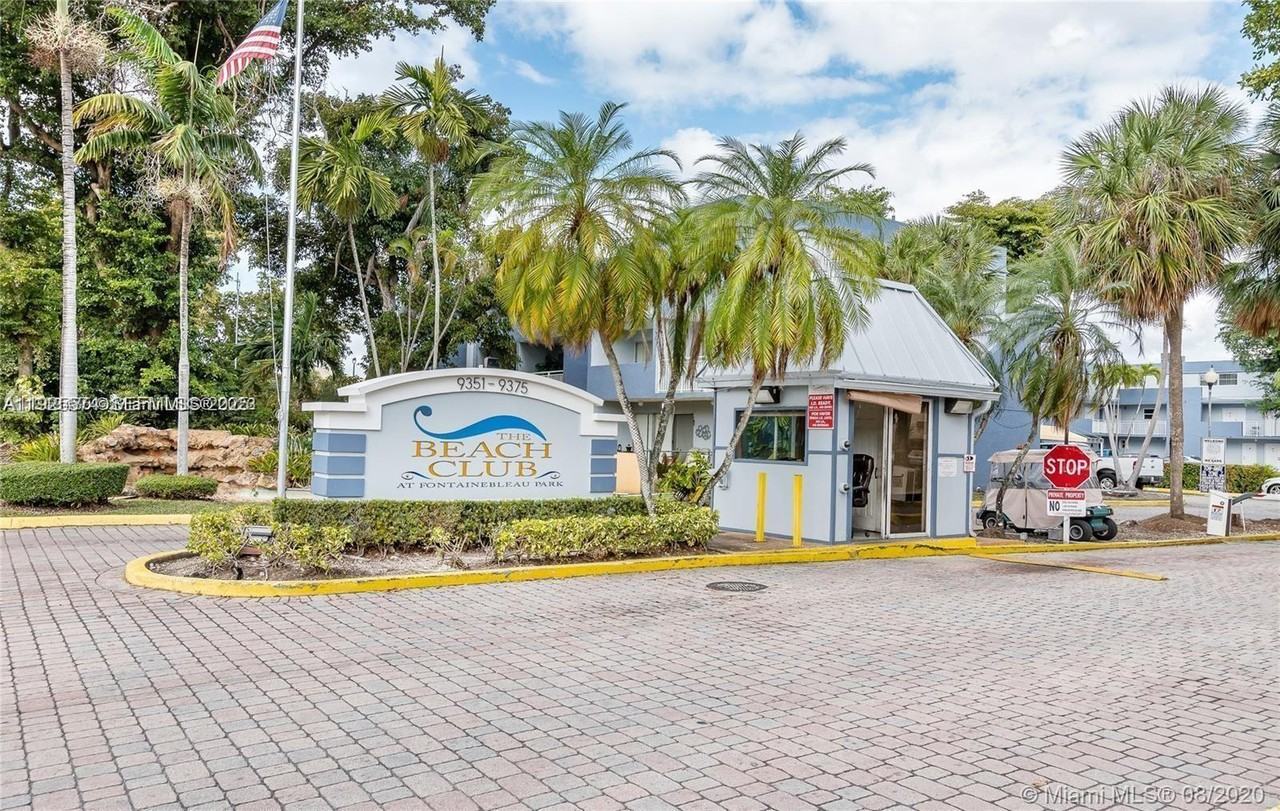 9375 Fontainebleau Blvd