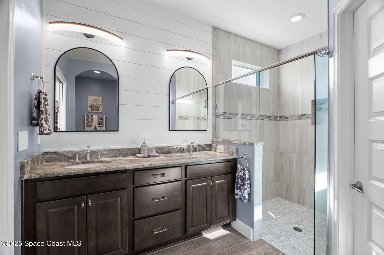 2718 Addison Dr #2718 - Photo 6 of 40