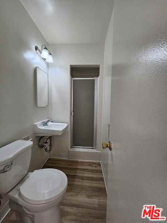 928 N Ogden Dr #928-9 - Photo 6 of 12