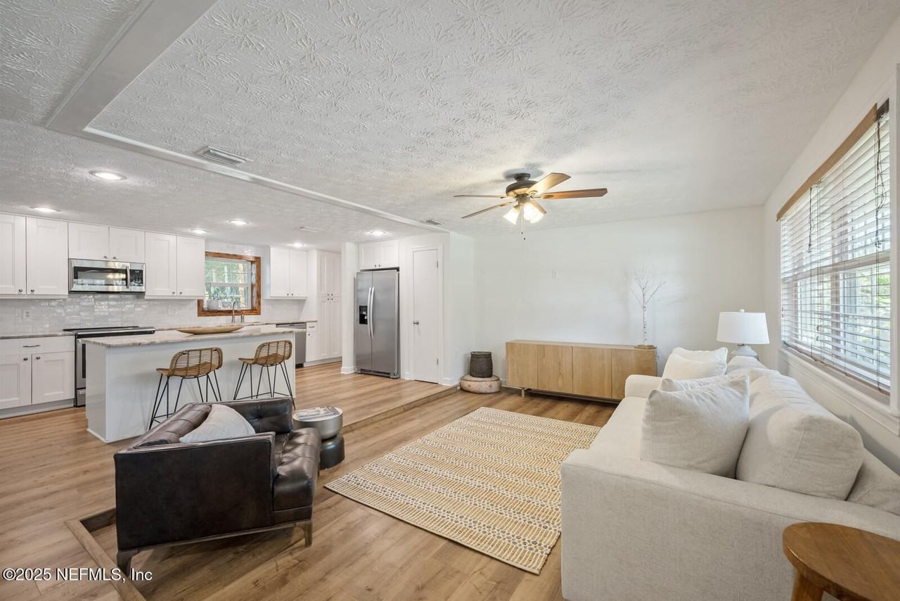 2504 Liberty Ln #2504 - Photo 6 of 43