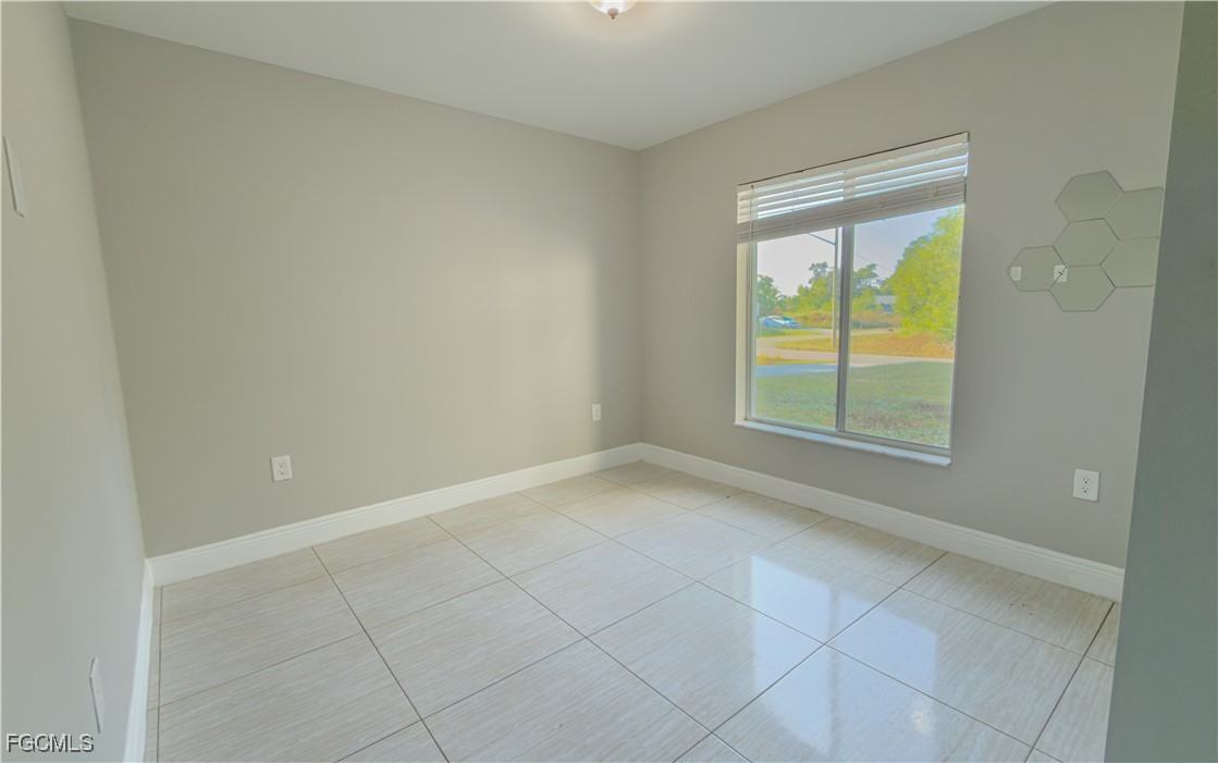 4918 24th St Sw #4918 - Photo 7 of 16