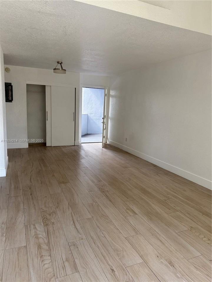 100 Fontainebleau Blvd #100-403 - Photo 2 of 12