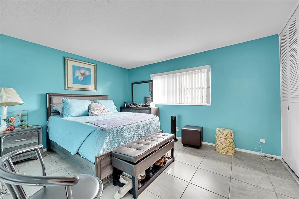 2769 Ashley Dr W #2769F - Photo 6 of 25