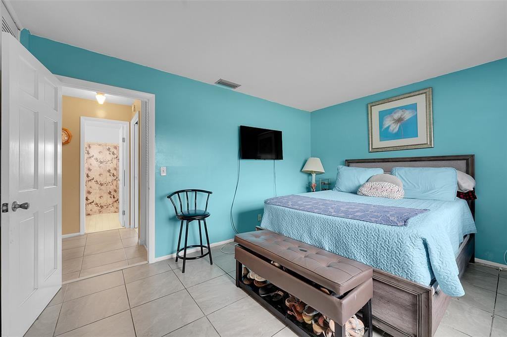 2769 Ashley Dr W #2769F - Photo 7 of 25