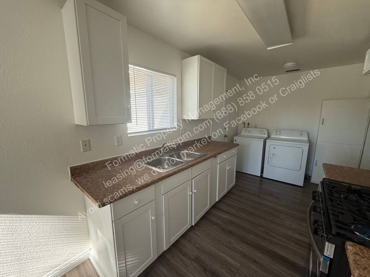 2328 San Padre Ave - Photo 7 of 10