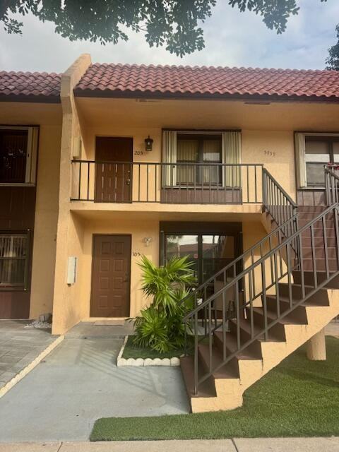 5939 Forest Hill Blvd #5939-205 - Photo 4 of 19