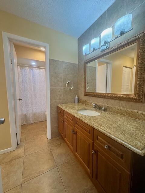 5939 Forest Hill Blvd #5939-205 - Photo 7 of 19