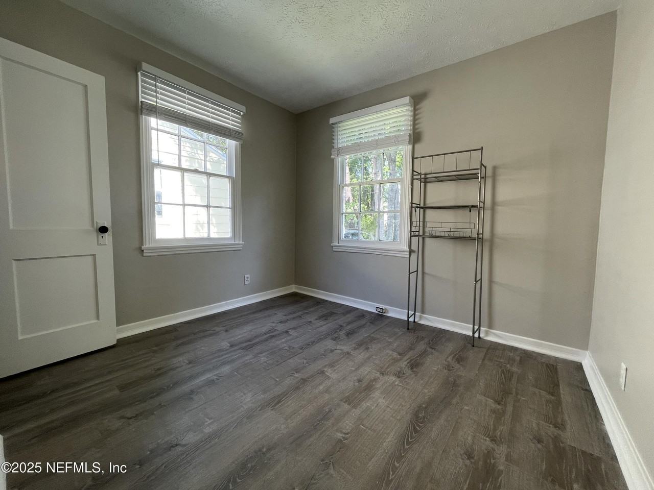 2887 Lenox Ave #2887 - Photo 6 of 13