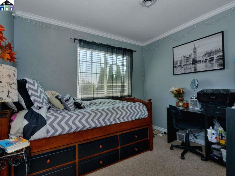 3813 Lake Ontario Dr - Photo 6 of 16