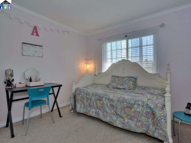 3813 Lake Ontario Dr - Photo 7 of 16