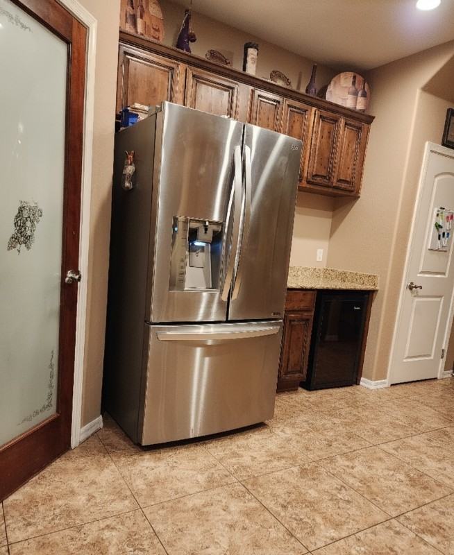 12616 N 39th St - Photo 3 of 11