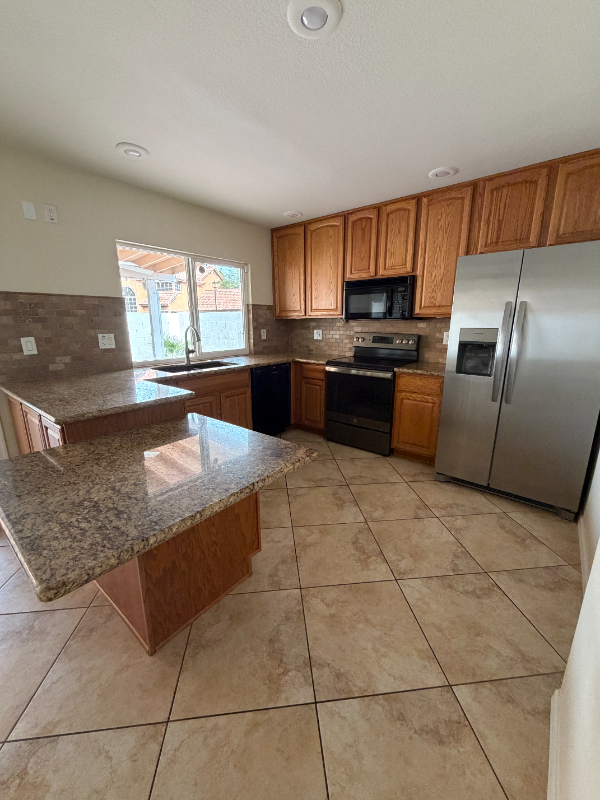 3934 E Park Ave - Photo 5 of 20