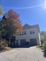 featured image of 32 Plant Pl