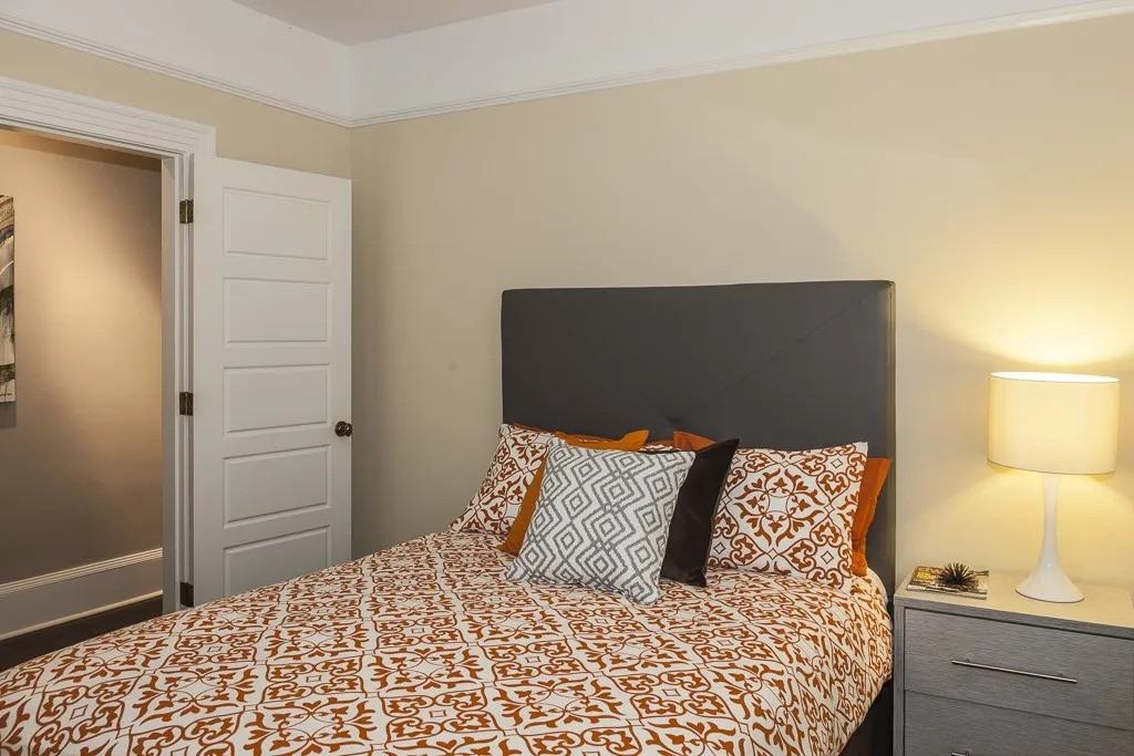 1419 E Denny Way #A - Photo 7 of 15