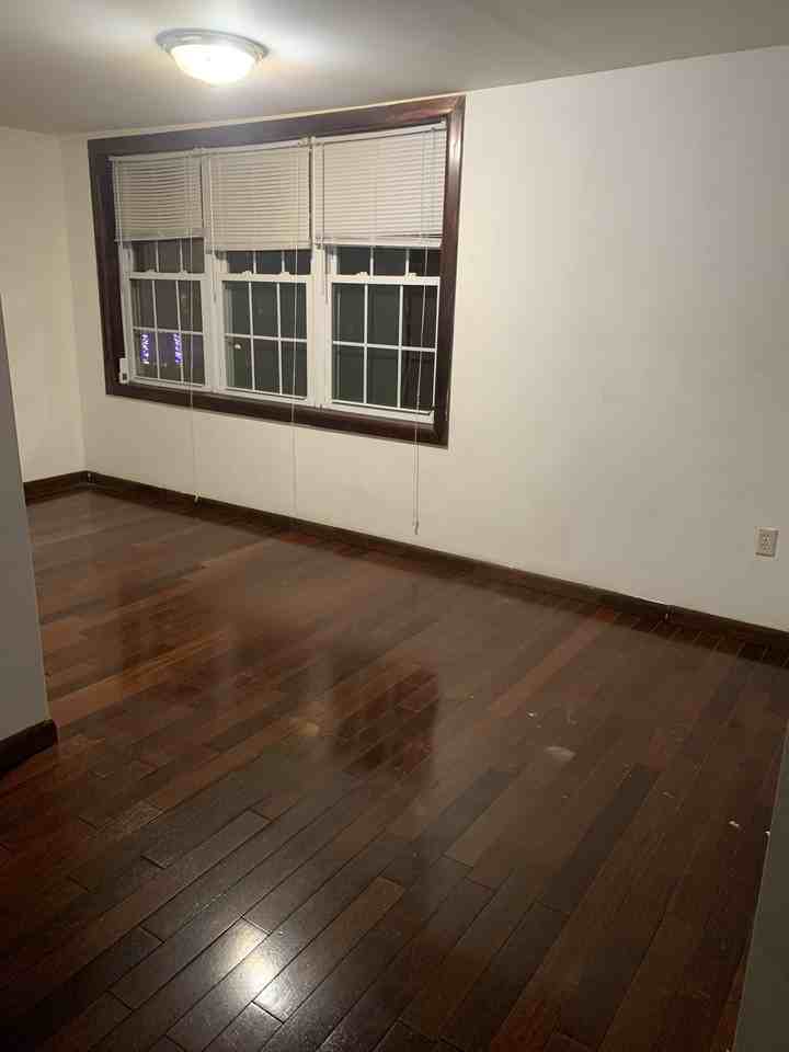 10146 95th St #NA - Photo 4 of 11