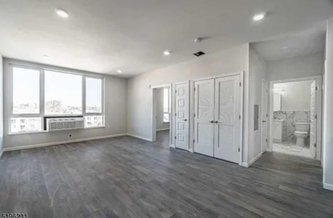 9 Clark St #302 - Photo 5 of 12