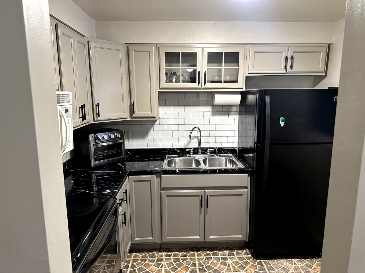 2317 N Neva Ave #305A - Photo 7 of 12