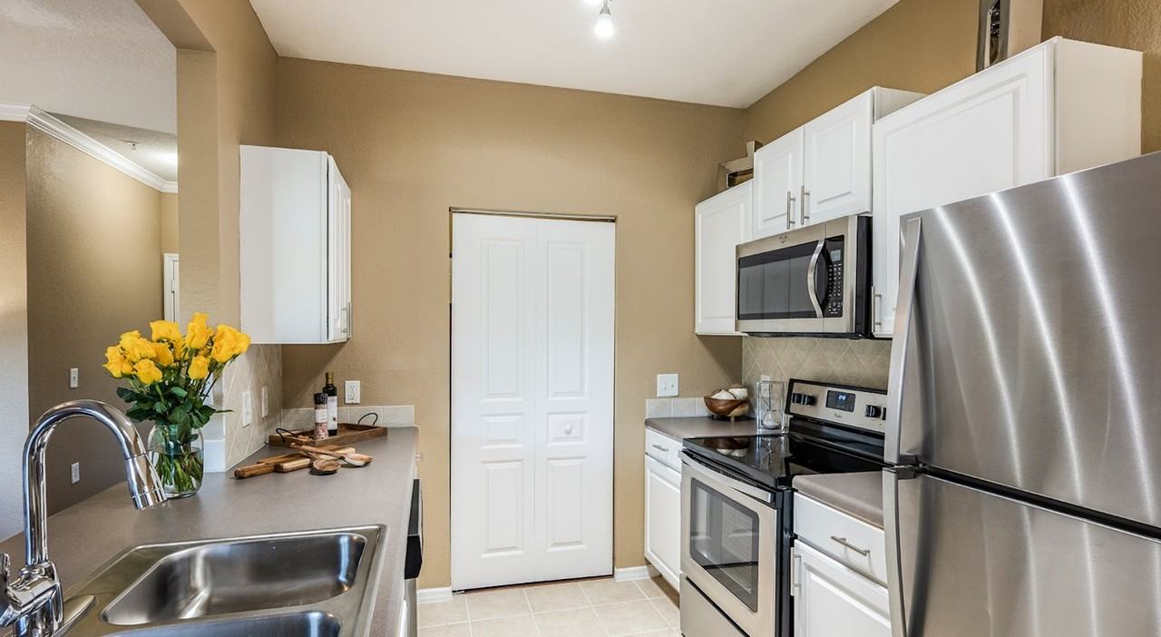 2903 Gandy Boulevard, Unit 1 - Photo 2 of 15