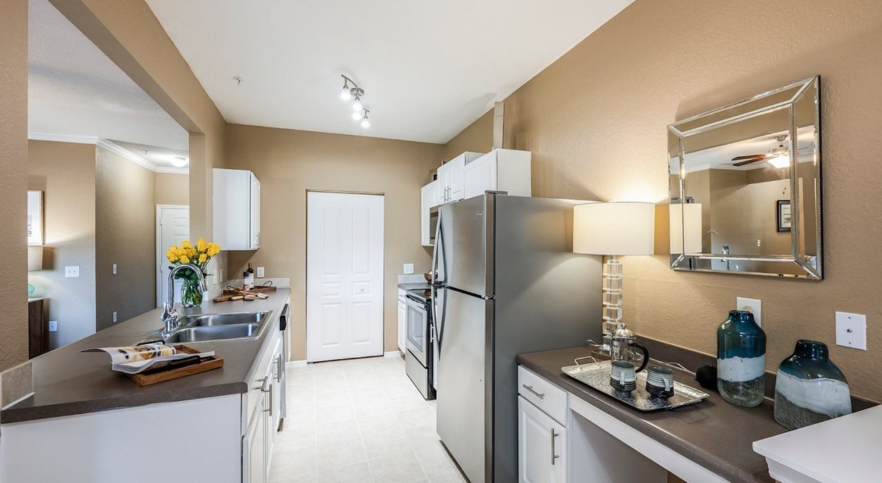 2903 Gandy Boulevard, Unit 1 - Photo 6 of 15