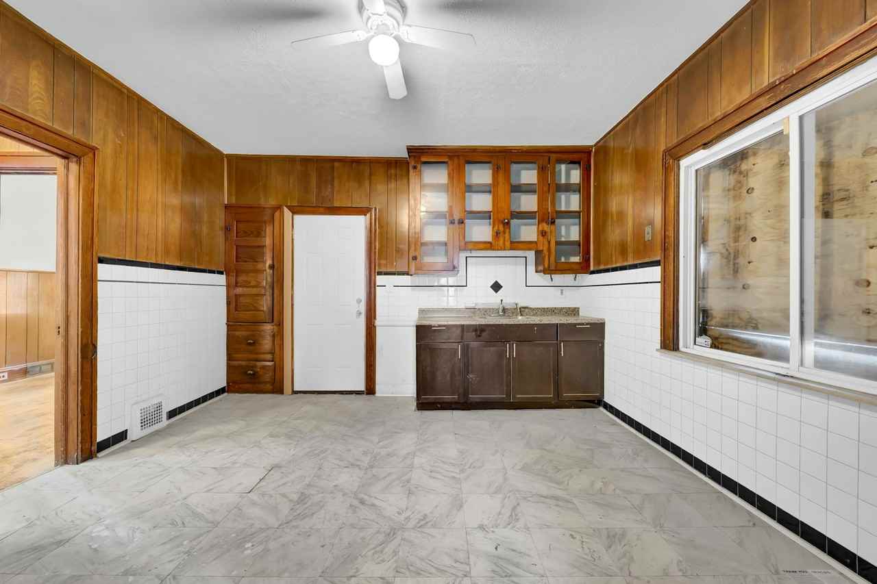 7412 Worley Avenue, Unit 1 - Photo 6 of 15