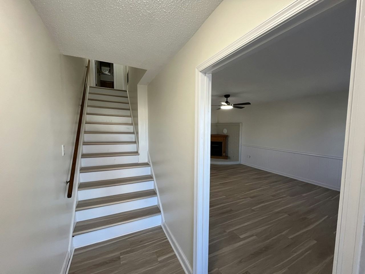 1408 Callandish Ct - Photo 6 of 22