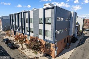 featured image of 411 W Berks St