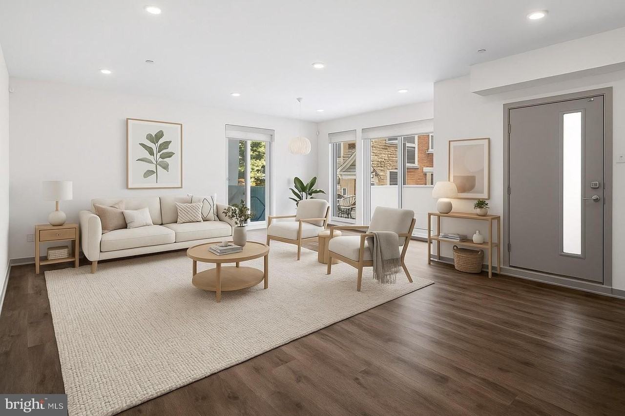 411 West Berks Street, Unit 1 - Photo 3 of 12