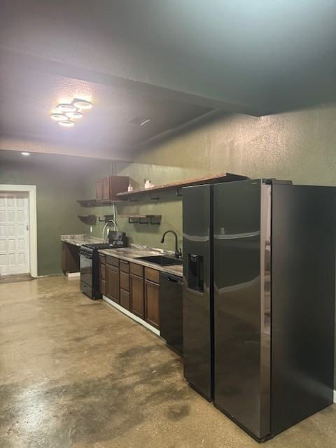 2404 Howard Rd #1-6 - Photo 5 of 31