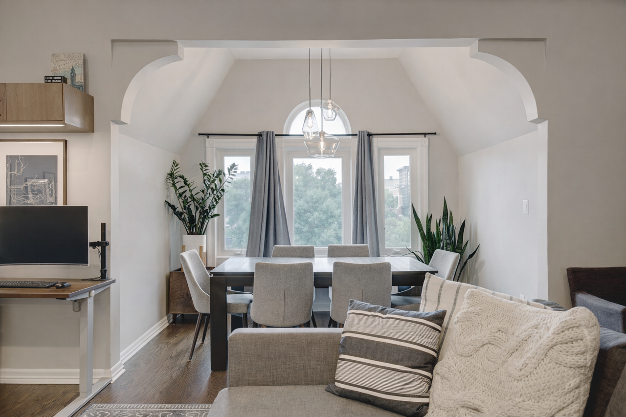 1128 W Fullerton Ave #3 - Photo 2 of 16