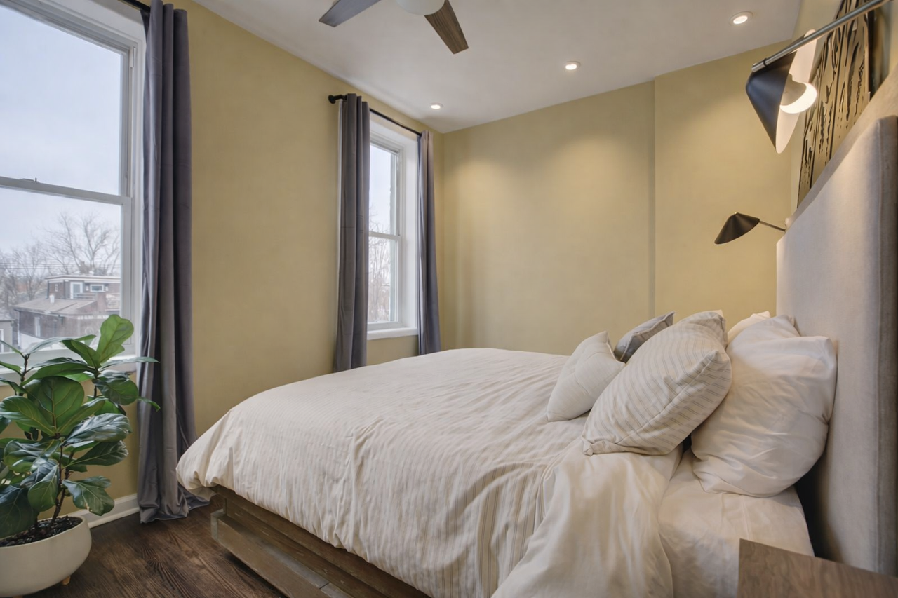 1128 W Fullerton Ave #3 - Photo 6 of 16