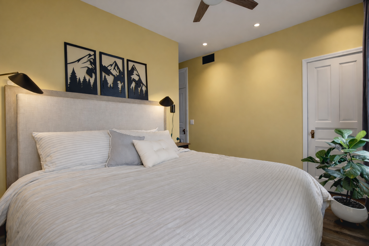 1128 W Fullerton Ave #3 - Photo 7 of 16