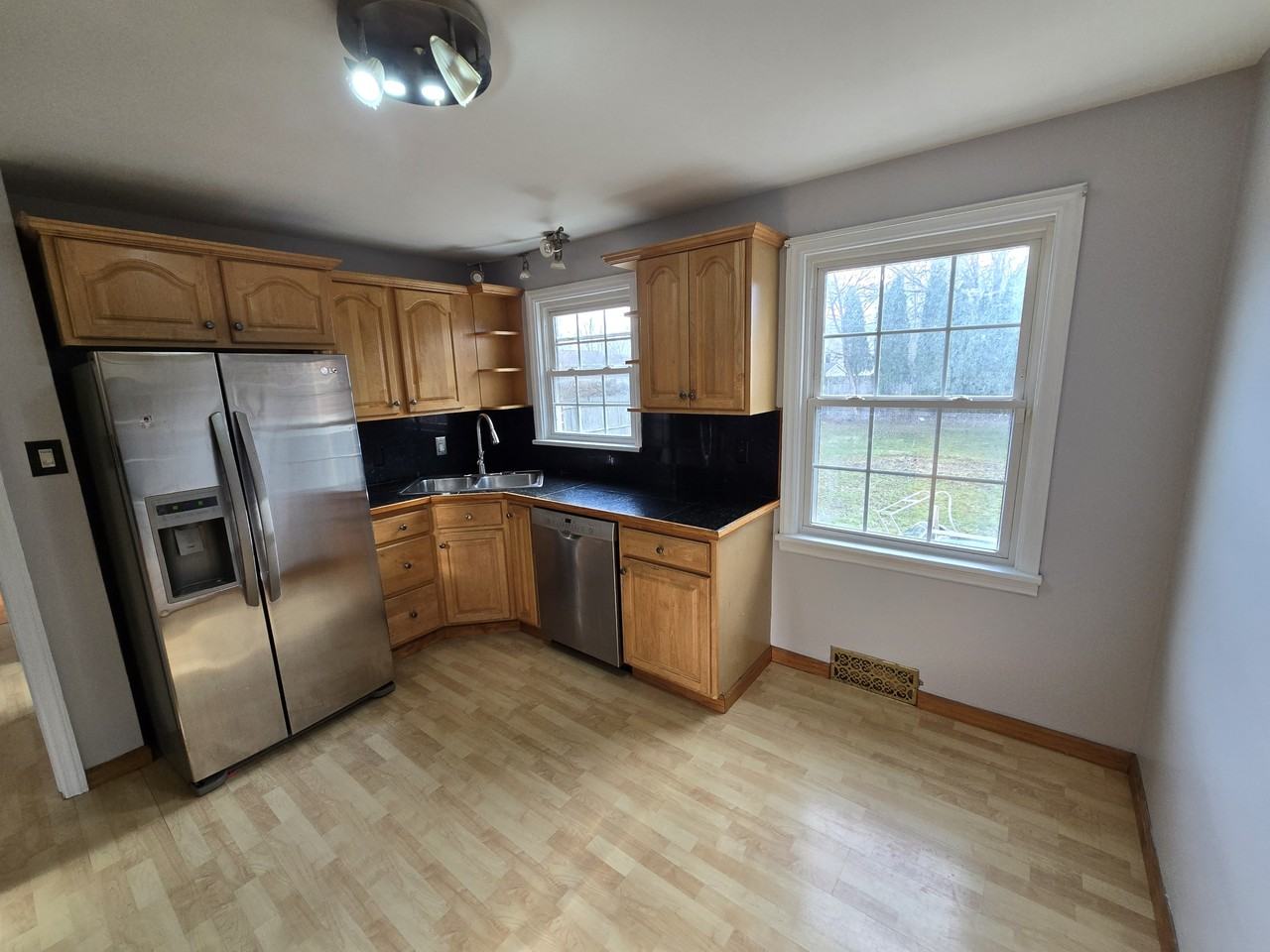 532 Orwood Pl #1 - Photo 7 of 32