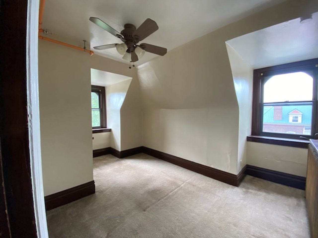 304 S Graham St #3C - Photo 6 of 14