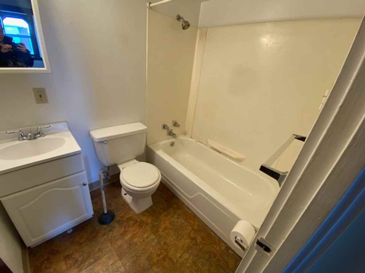 304 S Graham St #3C - Photo 7 of 14