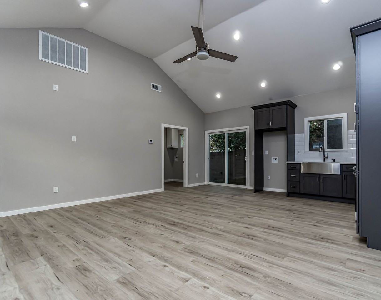 13940 Brightwell Ave - Photo 7 of 22