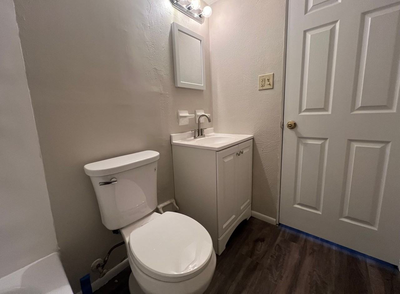 3706 Greenwood Blvd - Photo 7 of 9