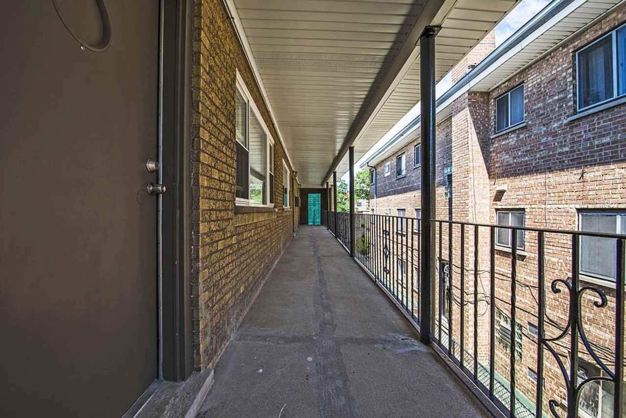 8751 S Cottage Grove Chicago, IL 60619 - Photo 7 of 22