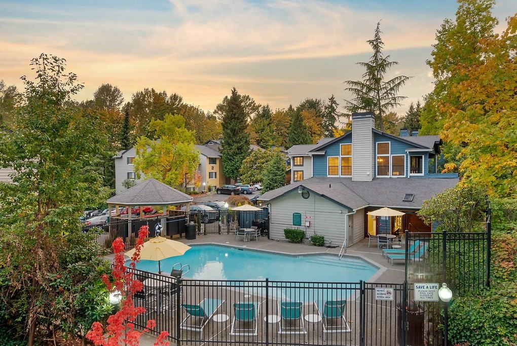 Emerald Ridge - Photo 2 of 49