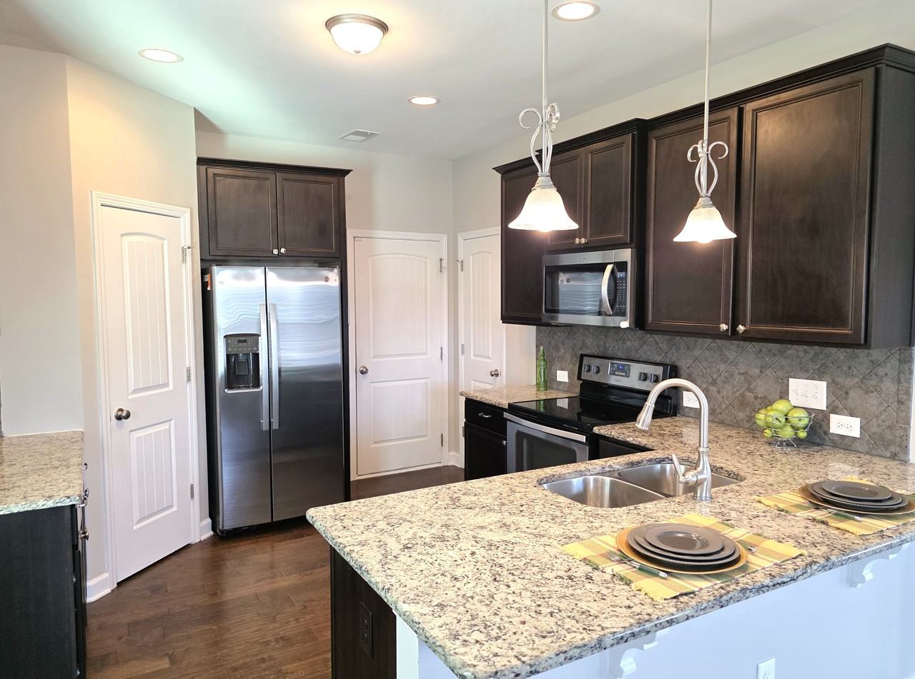 281 E Webber Ln #1 - Photo 6 of 21