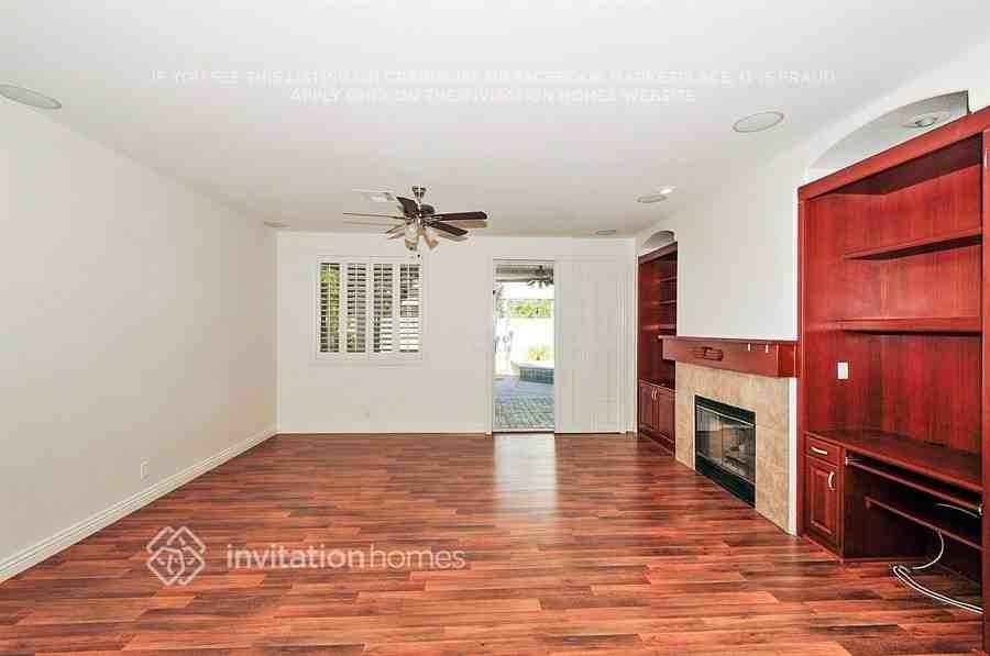 5501 Carnation Meadow St - Photo 6 of 17